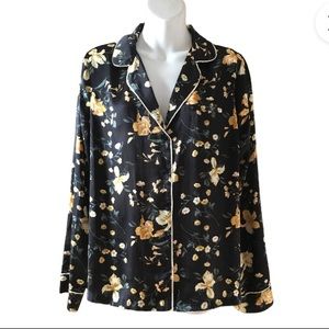 NEW Forever 21 Floral Satin shirt/ blouse